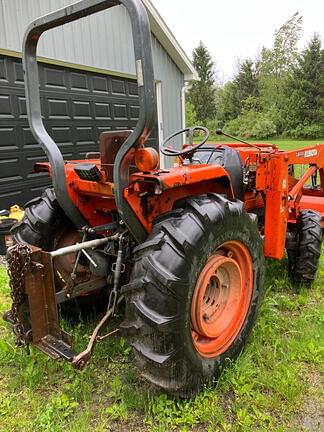 Image of Kubota L2900 equipment image 4