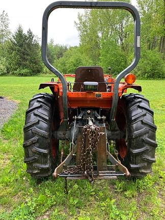 Image of Kubota L2900 equipment image 3