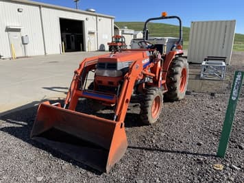 Main image Kubota L3300