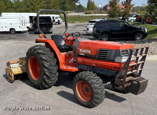 Image of Kubota L3600 equipment image 2
