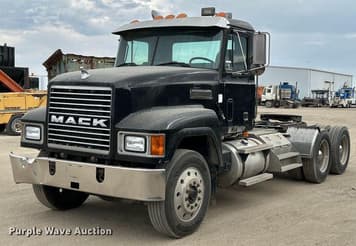 Main image Mack CH600
