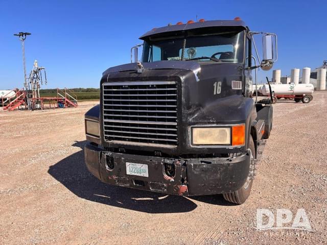 Image of Mack CH613 equipment image 1