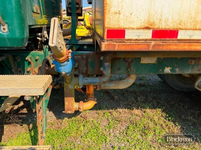 Image of Mack CH613 equipment image 2