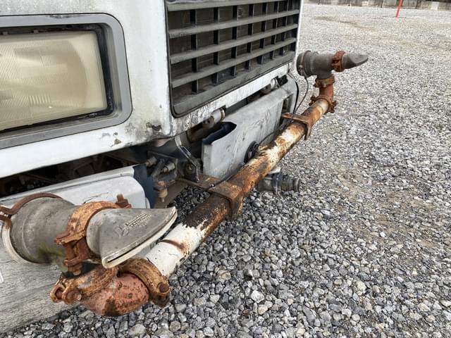 Image of Mack CH613 equipment image 4