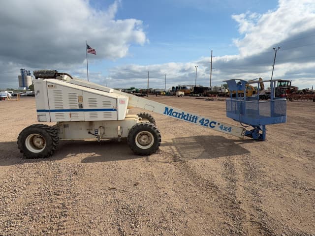 Image of Marklift 42C equipment image 2