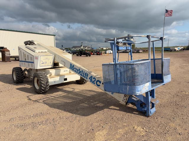 Image of Marklift 42C equipment image 1