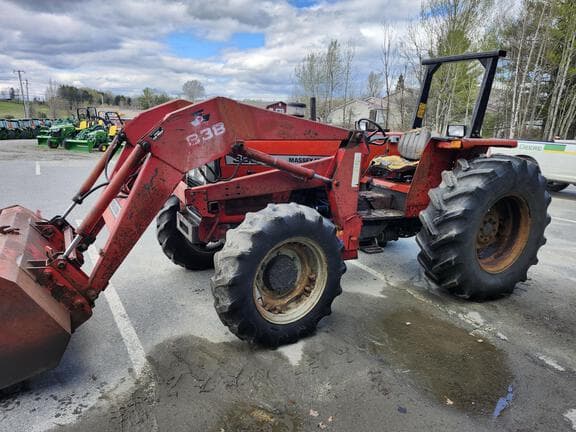 Image of Massey Ferguson 390 equipment image 4