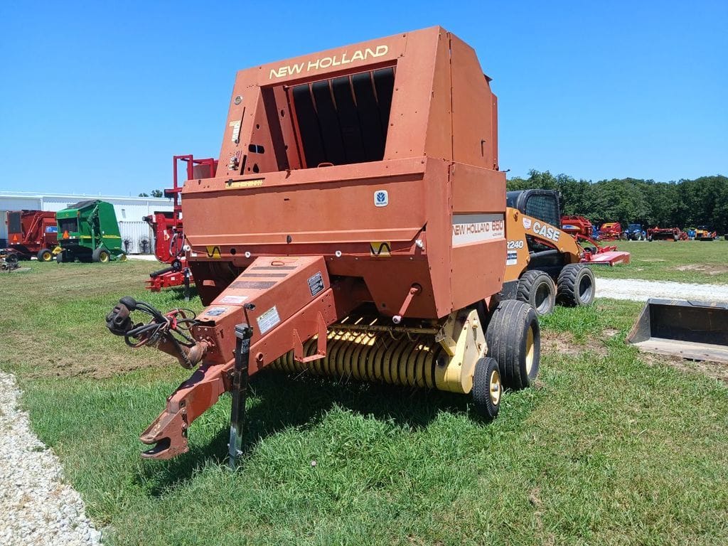 1994 New Holland 650 Equipment Image0