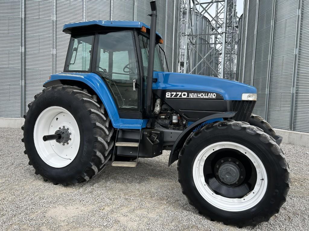 Image of New Holland 8770 Primary image