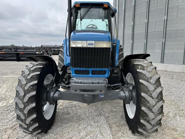 Image of New Holland 8770 equipment image 4