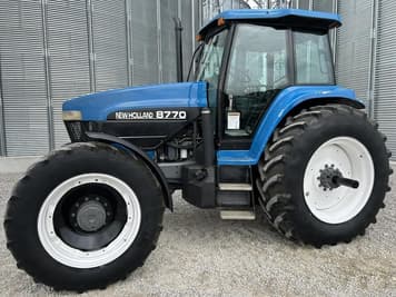 Main image New Holland 8770