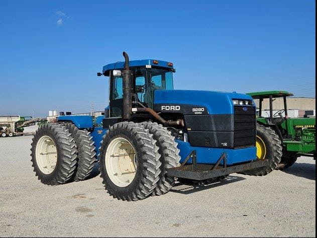 1994 New Holland 9280 Equipment Image0