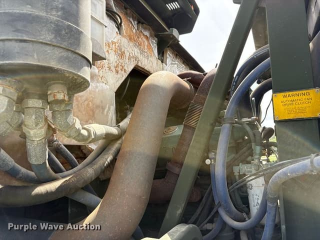 Image of Oshkosh M1070 equipment image 1