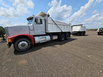 Main image Peterbilt 375