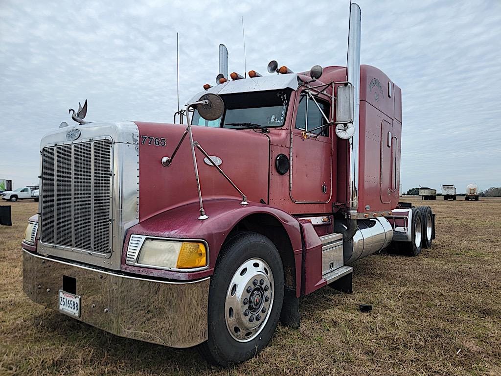 Main image Peterbilt 377