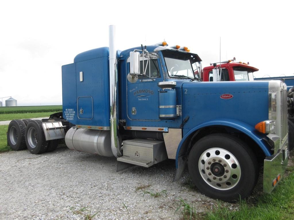 Image of Peterbilt 379 Primary image