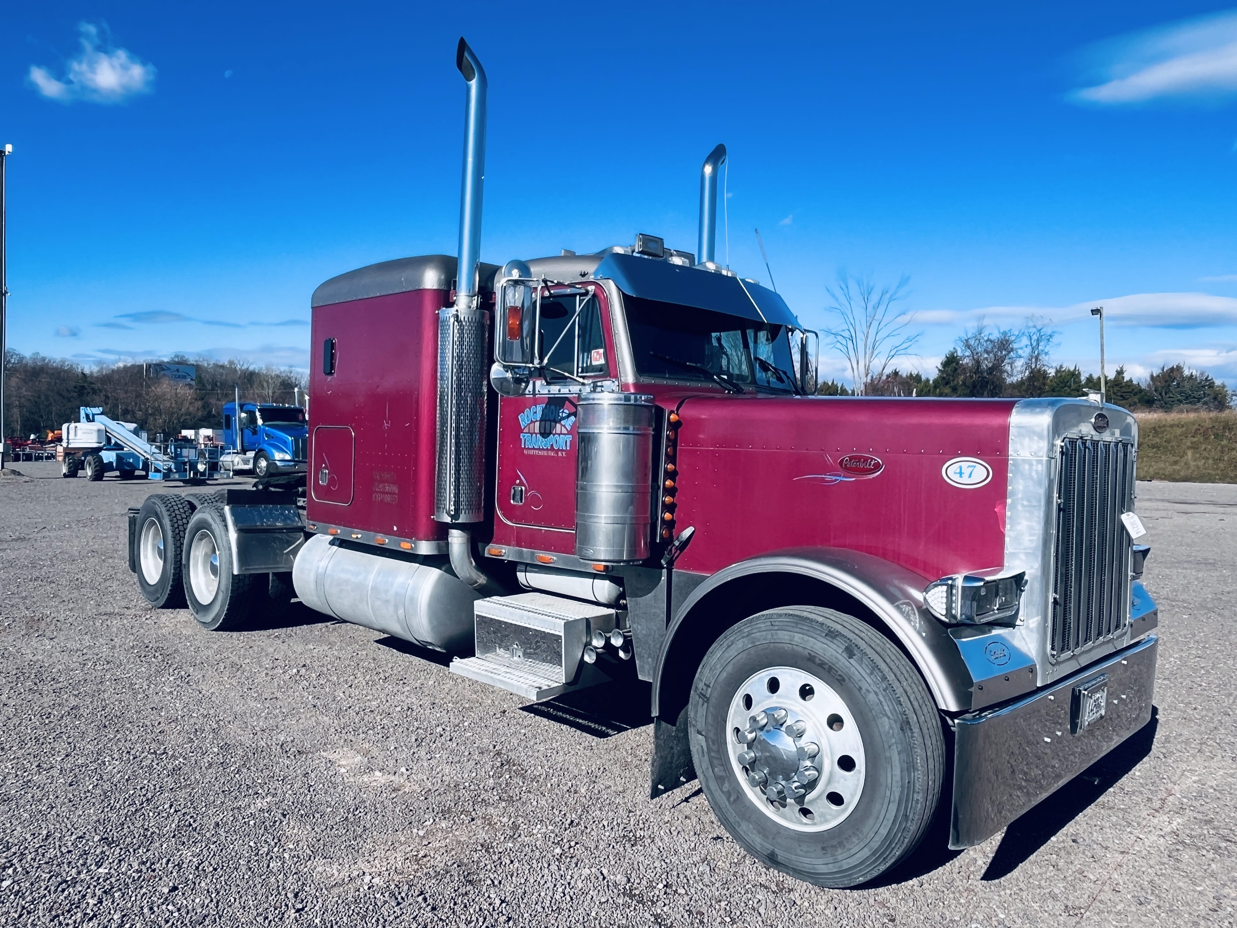 Main image Peterbilt 379