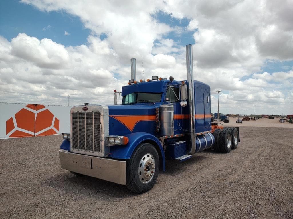 Image of Peterbilt 379 Primary image