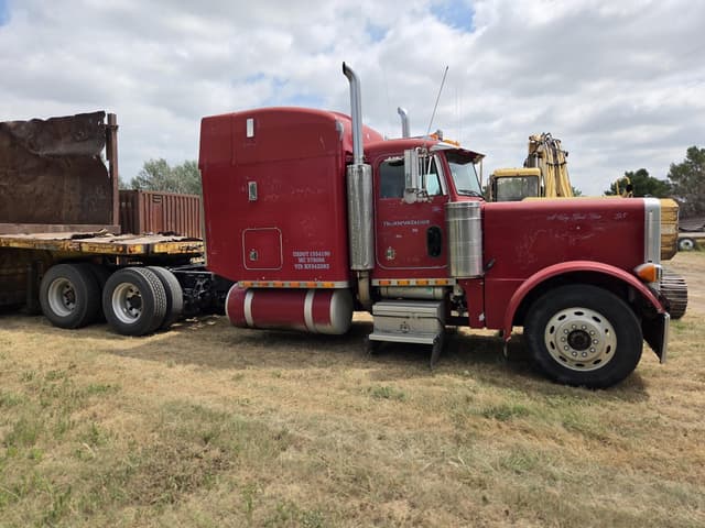 Image of Peterbilt 379EXHD equipment image 3
