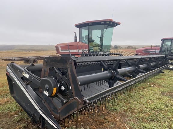 1994 MacDon 2900 Turbo Equipment Image0