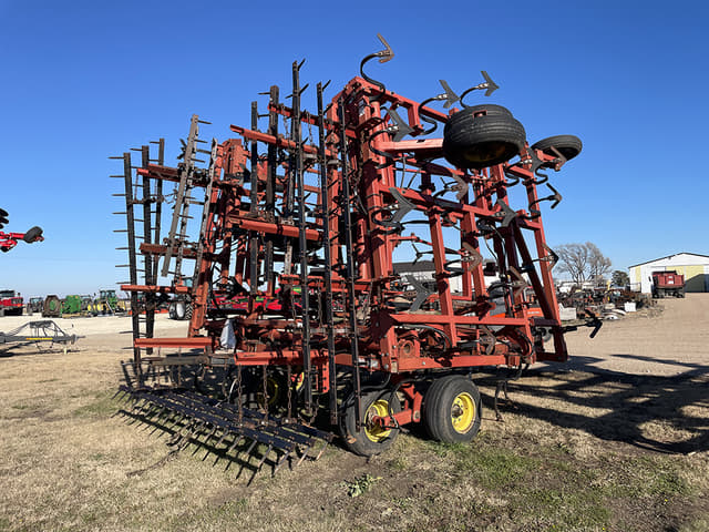 Image of Sunflower 5452 equipment image 3