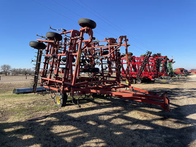 Image of Sunflower 5452 equipment image 1