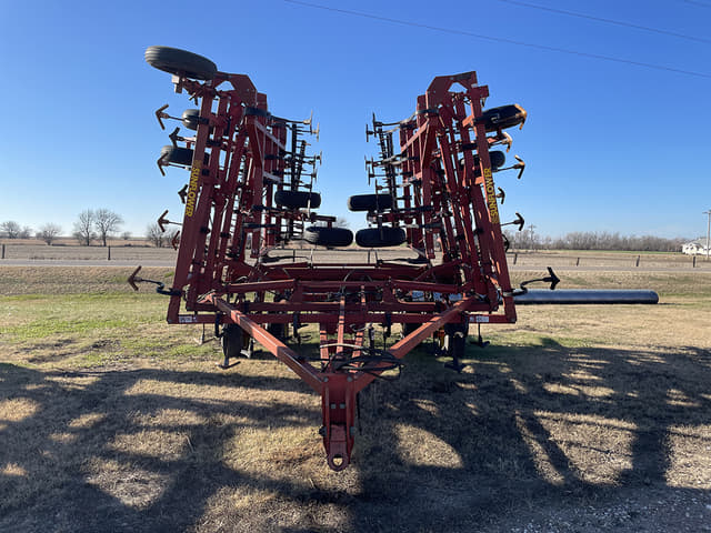 Image of Sunflower 5452 equipment image 2