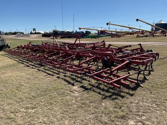 Image of Sunflower 5632 equipment image 4