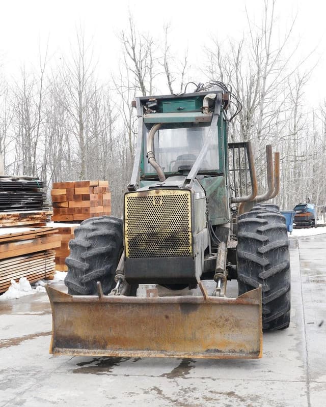 Image of Timberjack 230 equipment image 1