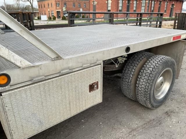 Image of GMC Topkick equipment image 1