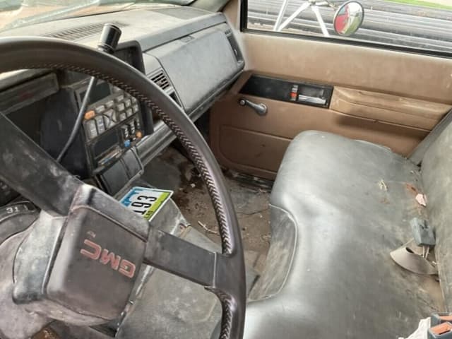 Image of GMC Topkick equipment image 4