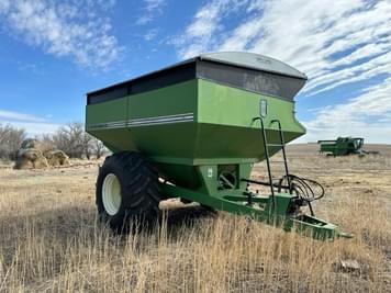 Main image Unverferth 7000