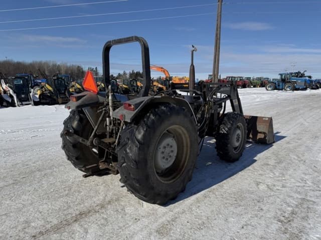 Image of White 6065 equipment image 4