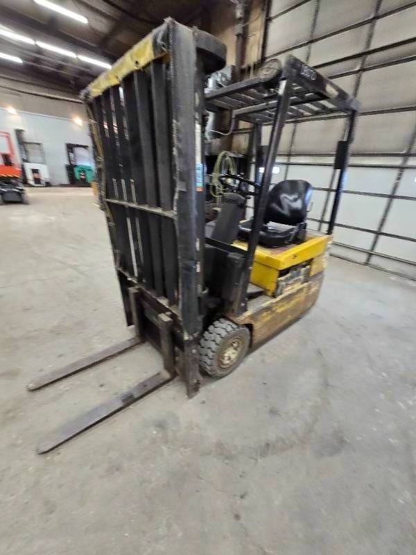 1994 Yale ERP030TFN36SE078 Equipment Image0