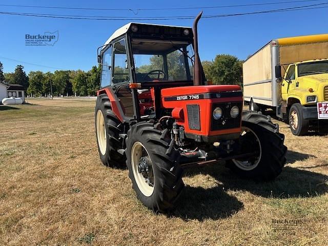 Image of Zetor 7745 equipment image 1