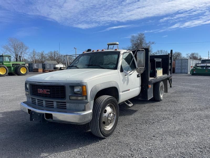 Image of GMC 3500HD Primary image