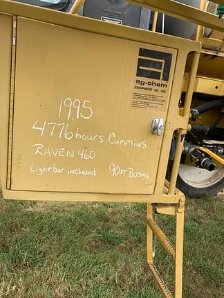 Main image Ag-Chem RoGator 854 3