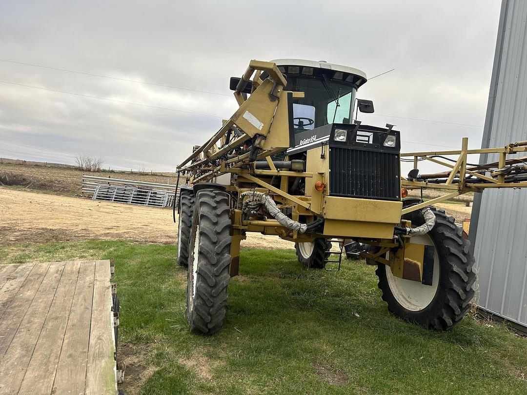 Image of Ag-Chem RoGator 854 Primary image