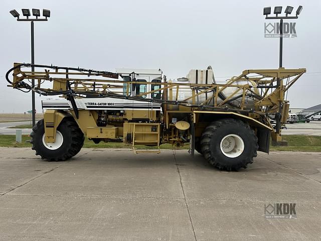 Image of Ag-Chem Terra-Gator 1803 equipment image 4