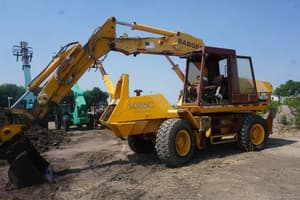 SOLD - 1995 Badger Model 1085C Cruz Air Wheeled Excavator Construction ...