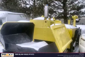 1995 Blaw Knox PF3172 Image