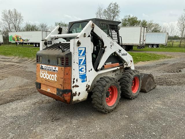 Image of Bobcat 773 equipment image 2