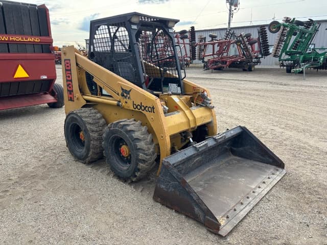 Image of Bobcat 853 equipment image 2