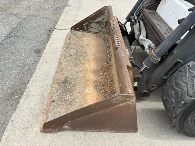 Image of Bobcat 873 equipment image 4