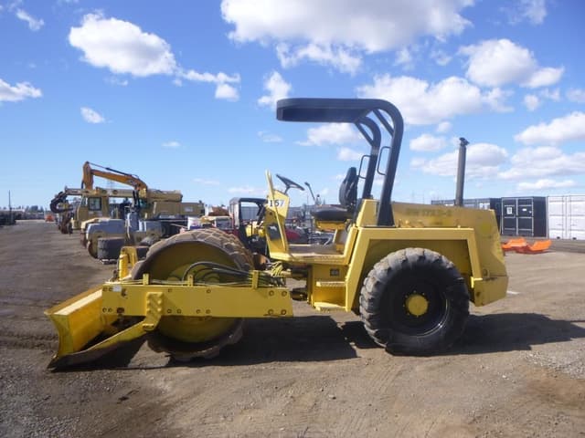 Image of Bomag BW172PDB-2 equipment image 4