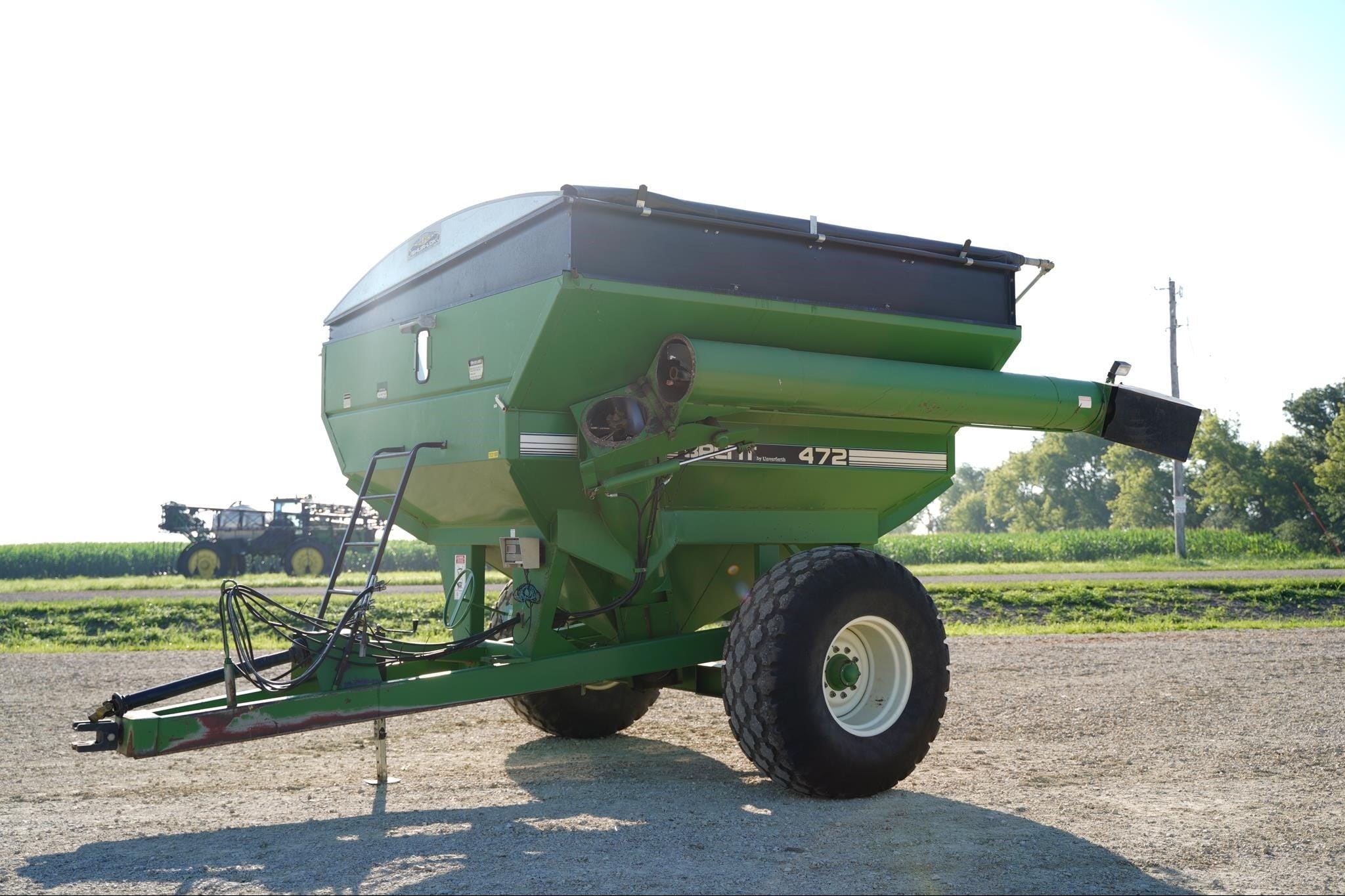 1995 Brent 472 Equipment Image0