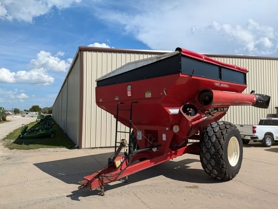 1995 Brent 674 Equipment Image0