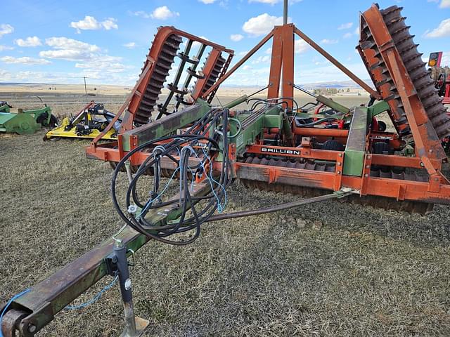 Image of Brillion M-2602 equipment image 1