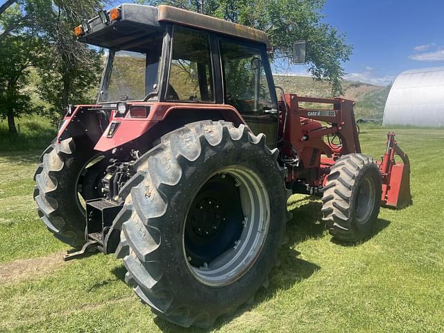 Image of Case IH 5240 equipment image 4