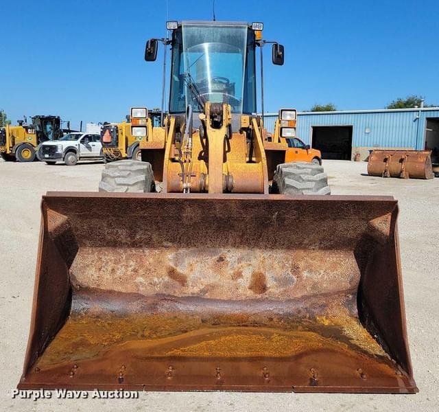 Image of Case 721B equipment image 1